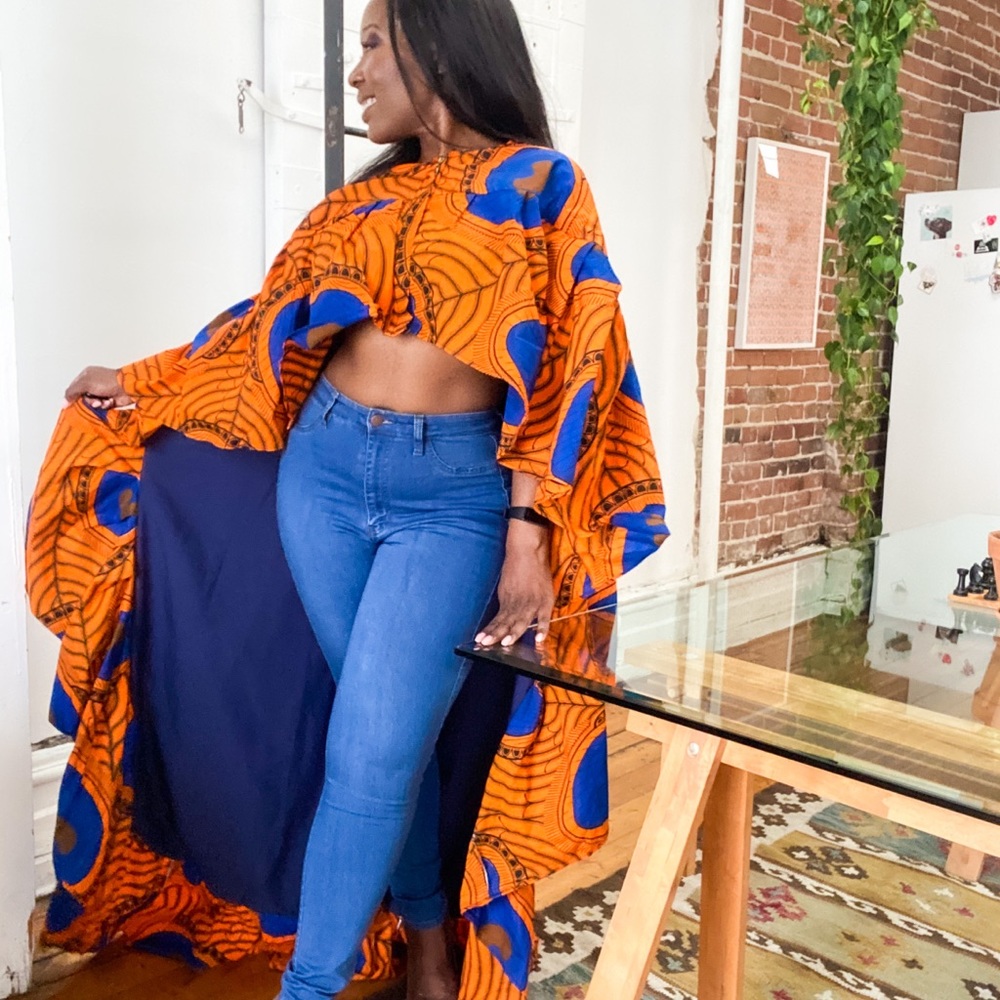 Size M/L African print cape. Floor length and made from Ankara prints.